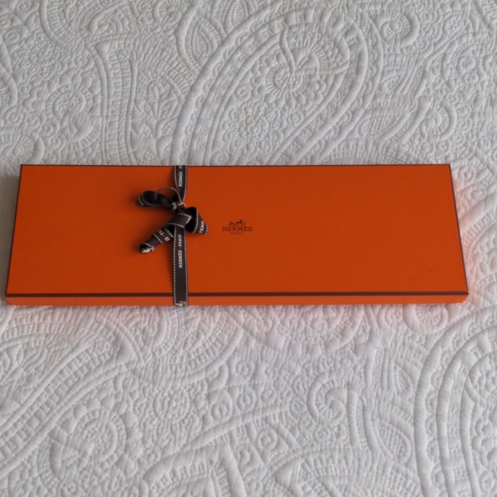 Hermes box